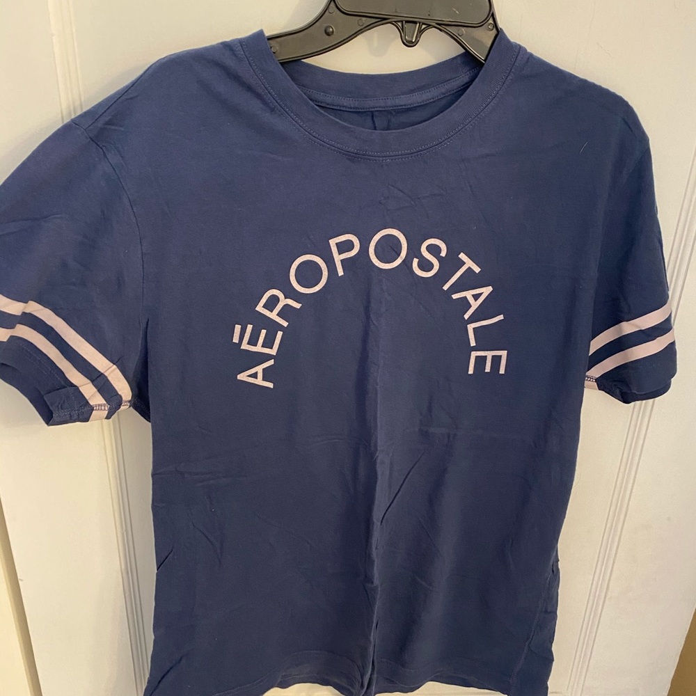 blue Aeropostale tee